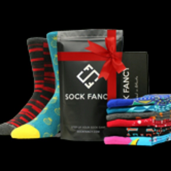 Box of 6 Pairs of Designer Socks - Picture 2 of 5